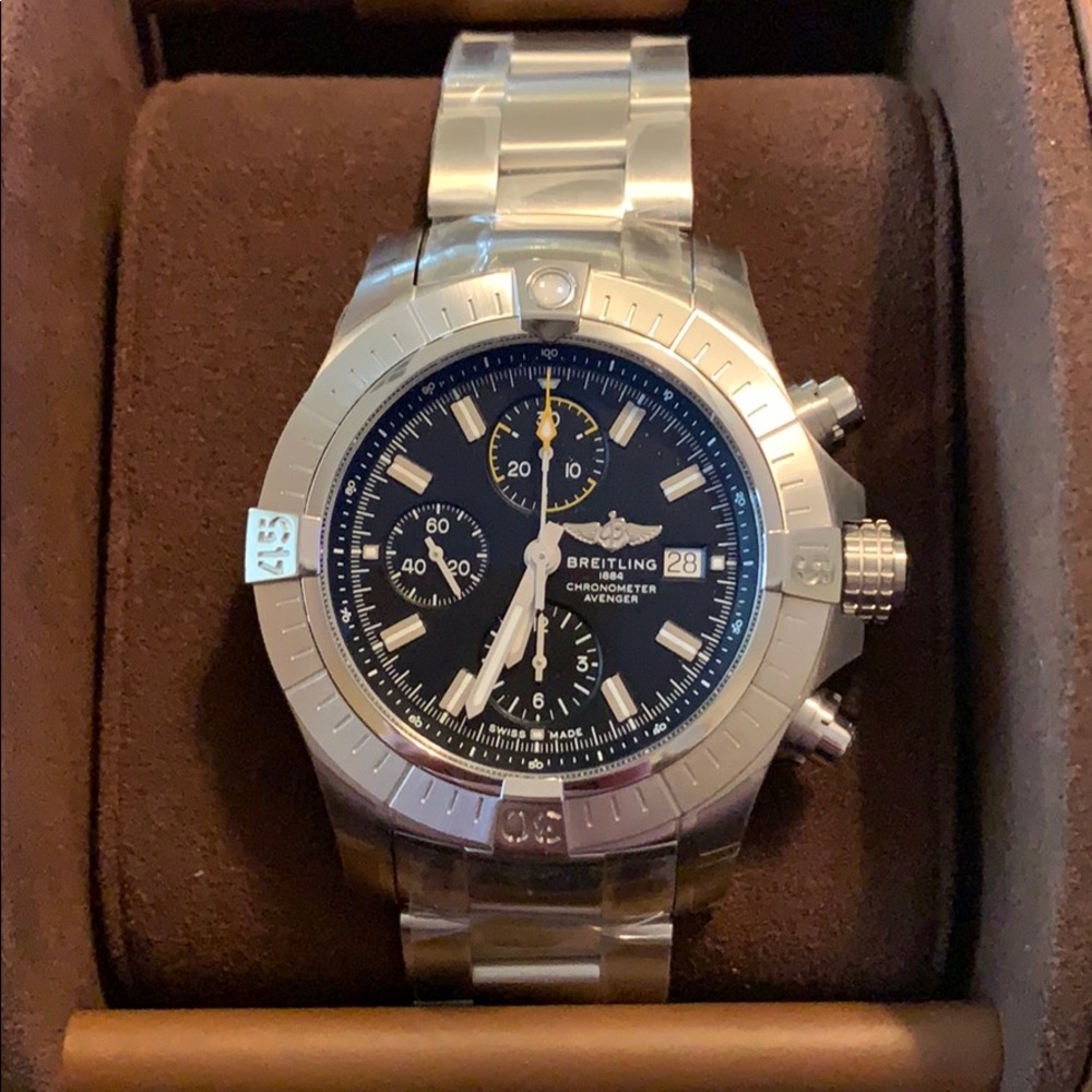 Breitling Chrono Avenger 45